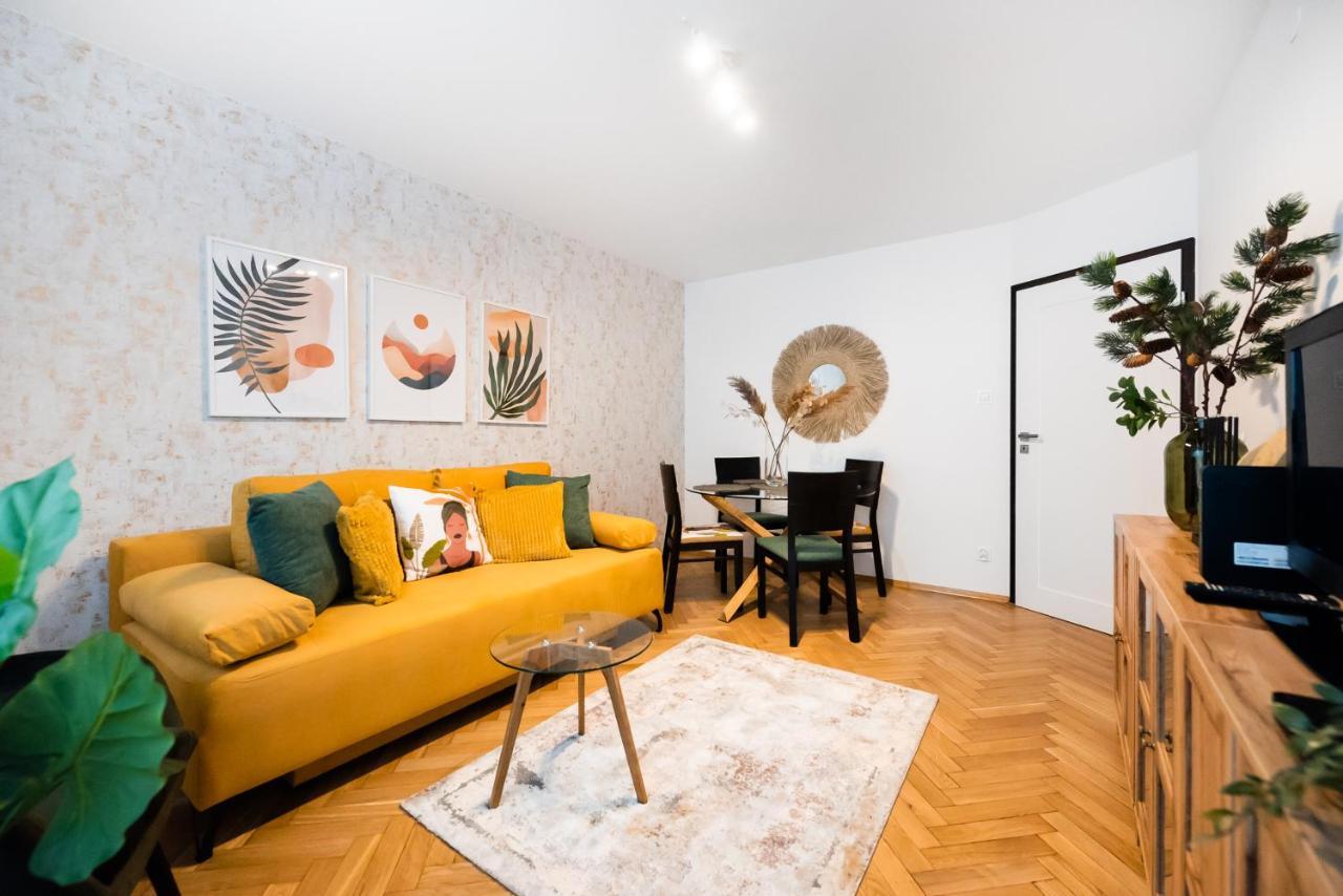 Metro Swietokrzyska Boho Aesthetic Apartment Warszawa Exteriör bild